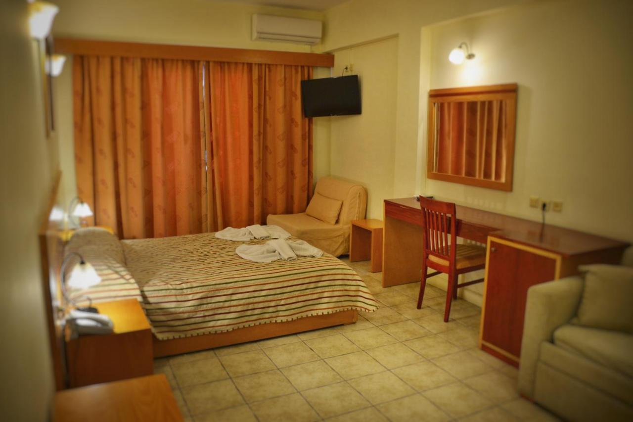 Corfu Hellinis Hotel カノニ エクステリア 写真