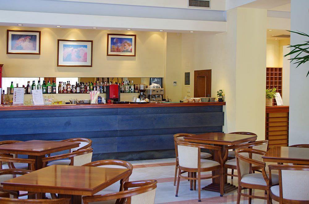 Corfu Hellinis Hotel カノニ エクステリア 写真